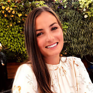 Meet your Posher, Emily